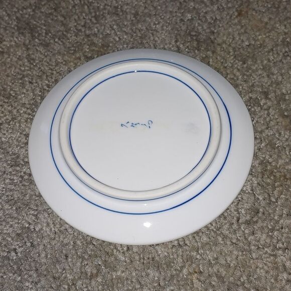 Vintage Cup and Saucer blue with floral print - Picture 4 of 8